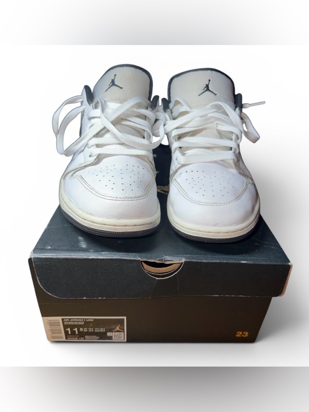 🔥 Nike Air Jordan 1 Low B & W Men’s Size 11.5 Style # 553558-132 🔥